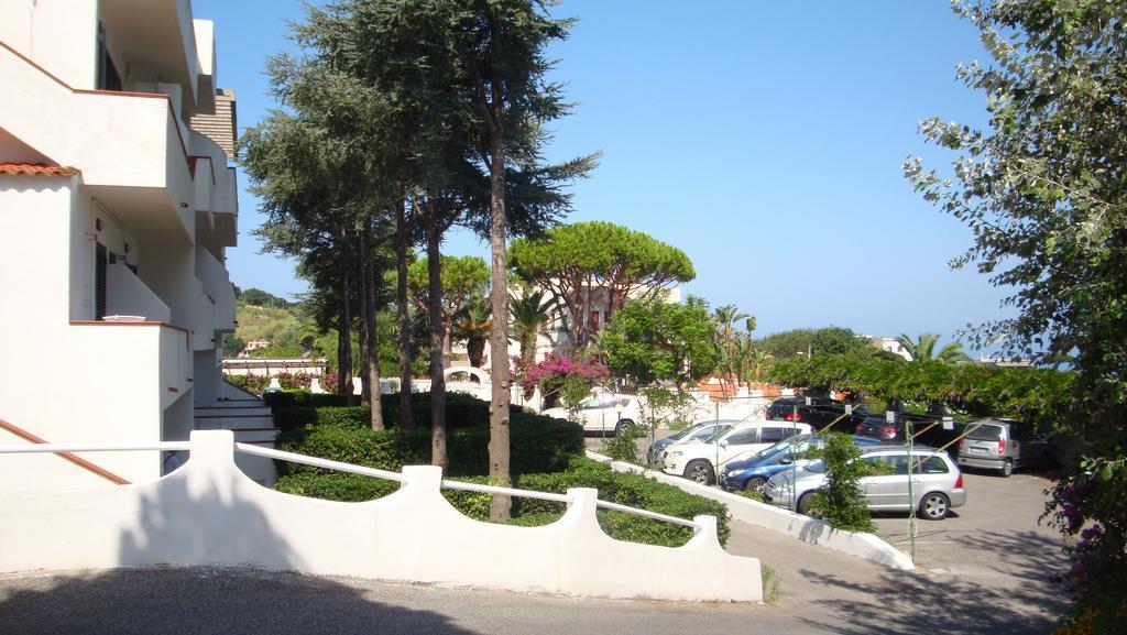 Forio di Ischia Ischia Uno Residence المظهر الخارجي الصورة