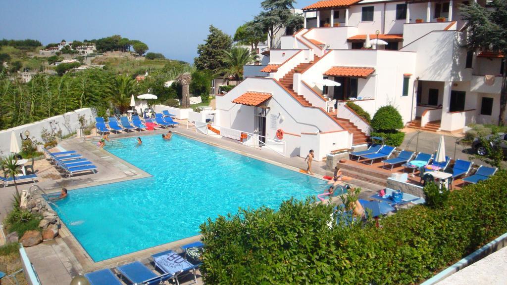 Forio di Ischia Ischia Uno Residence المظهر الخارجي الصورة