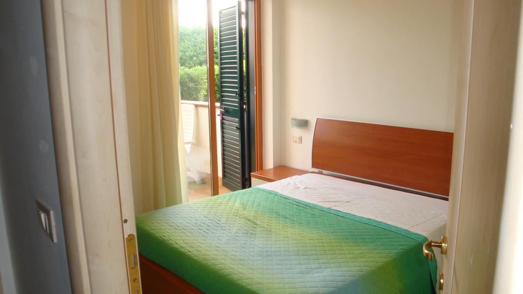 Forio di Ischia Ischia Uno Residence الغرفة الصورة